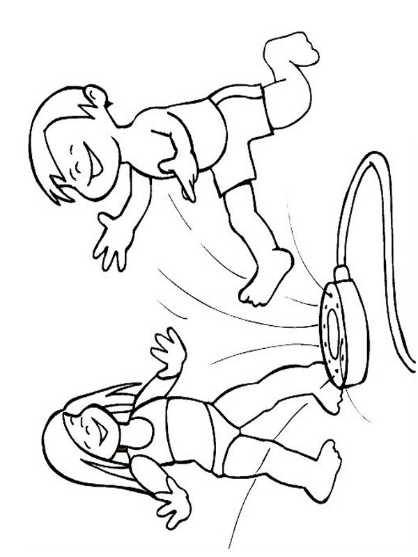 Kisfiú és kislány játszanak öntözés közben Kifestő